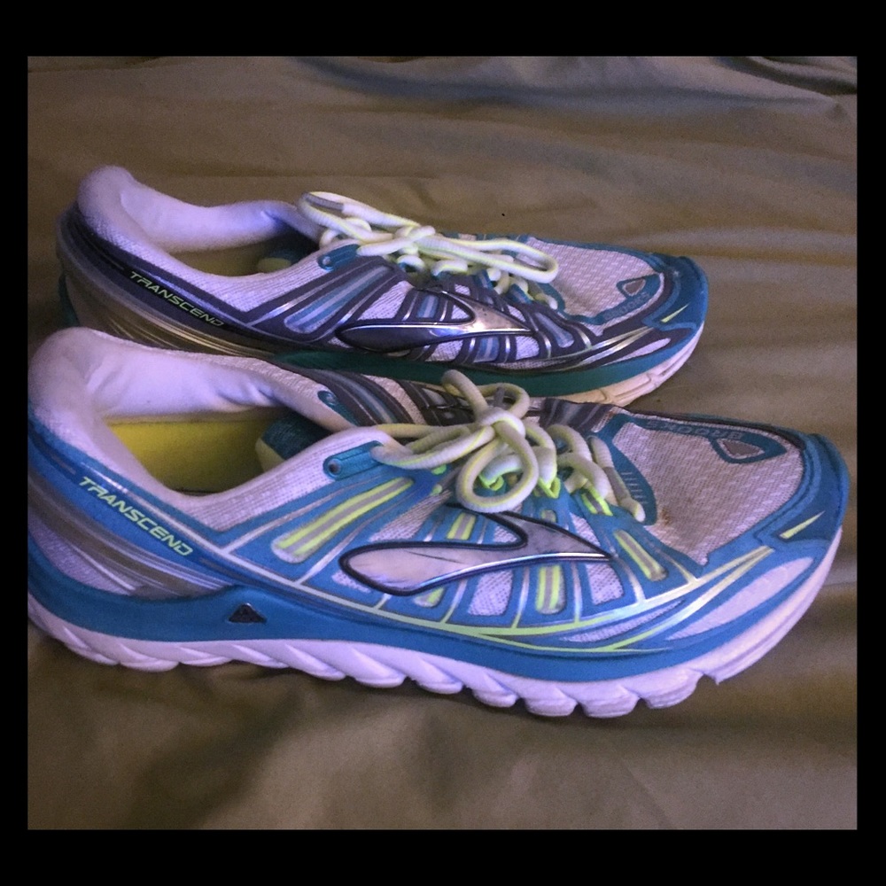 Brooks Women’s Transcend Sneakers 9